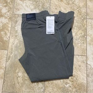 NEW Lululemon Men's ABC Jogger WovenAir Size XL